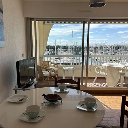 Apartmán 4 Pers. Avec Parking A Port Camargue - Fr-1-250-324 *