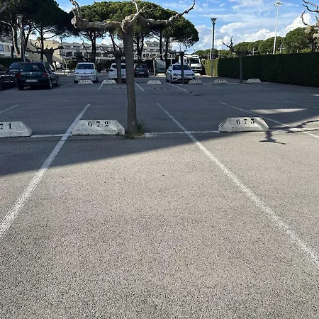4 Pers. Avec Parking A Port Camargue - Fr-1-250-324 *